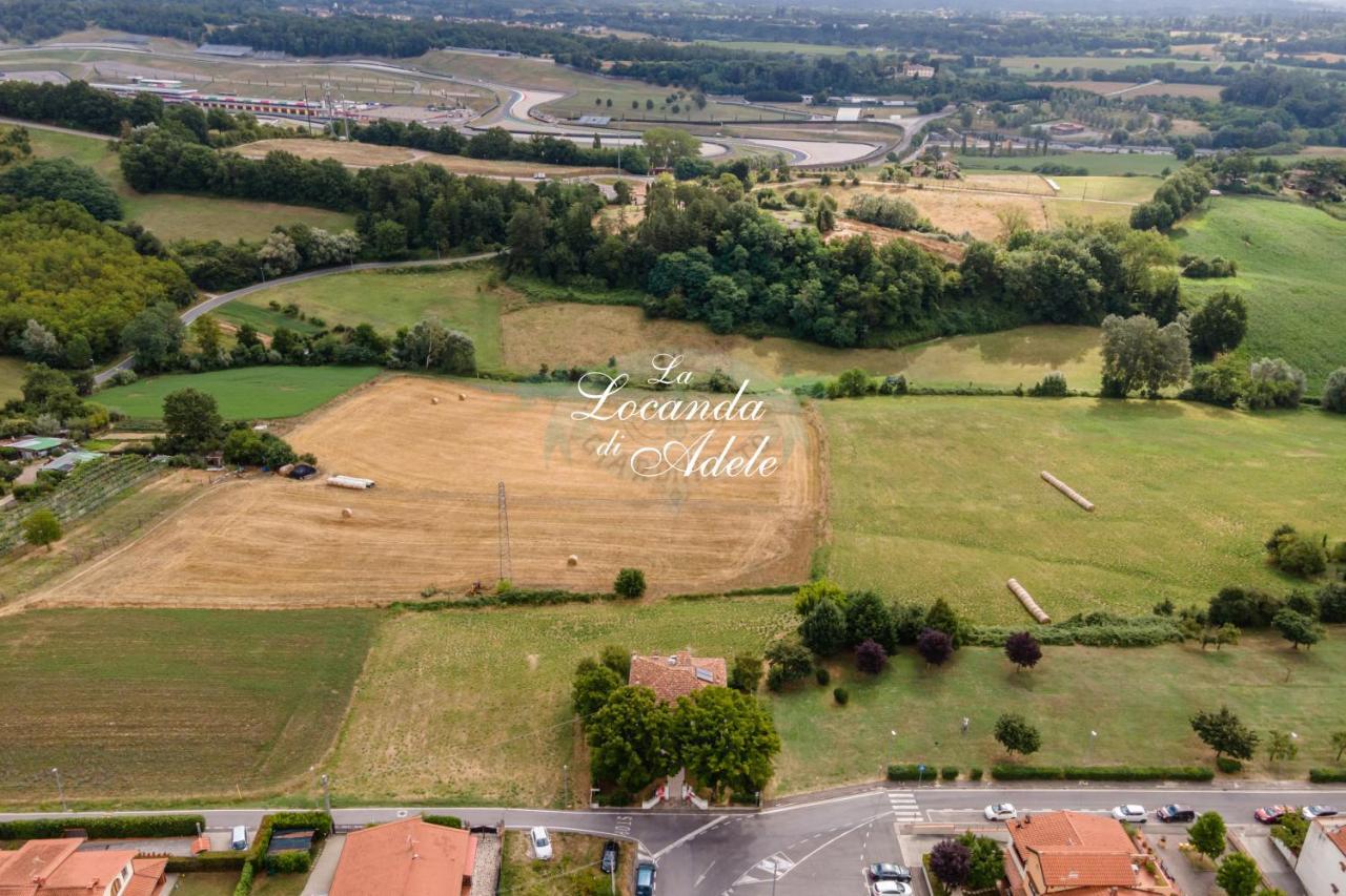 La Locanda Di Adele - Il Giardinetto B&B Scarperia Luaran gambar